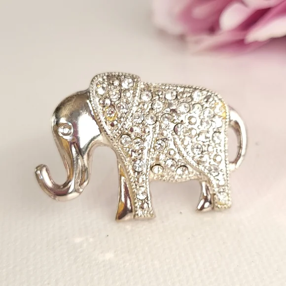Rhinestone Covered Elephant Pin - Picture 7 of 8